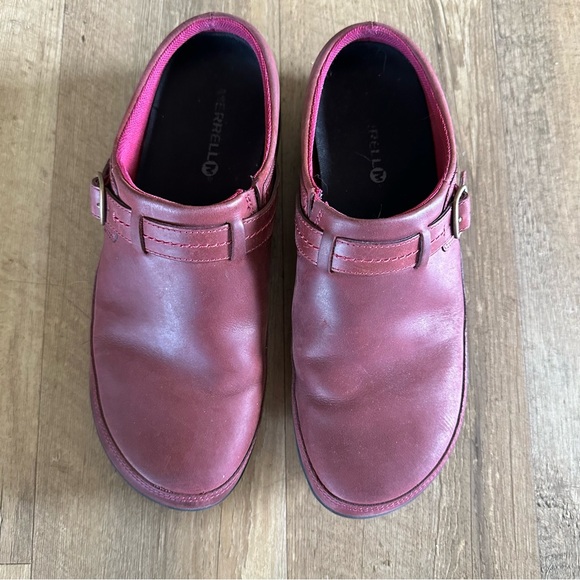 Merrell Encore Kassie Beet Red Full Grain Leather Buckle Mules - Picture 2 of 9